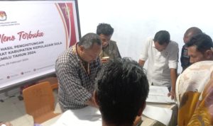 PPK Mangoli Tengah Suguhkan Dokumen Ganda di Meja Pleno KPU