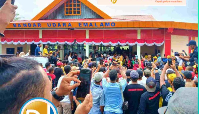 Meski diguyur Hujan Ribuan Warga Semangat Jemput FAM-SAH