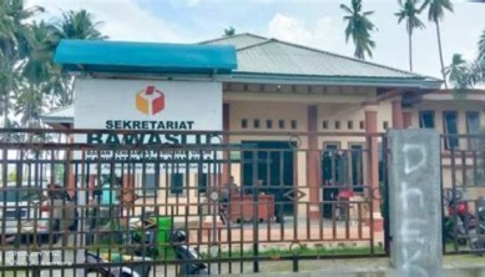 Bawaslu Sula Cegat Wartawan Saat Meliput, ini Sikap Ketua PWI Sula