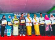Tim Penggerak PKK Sula Raih Juara I Lomba UP2K di Perayaan HKG Malut ke-52