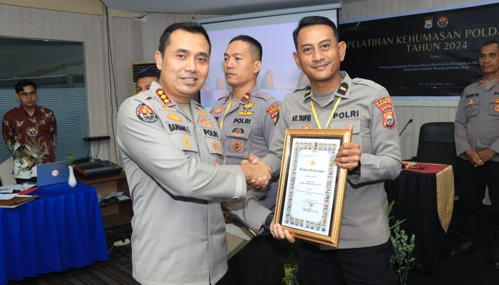 Menulis Narasi Positif Polri, Polres Sula Dapat Penghargaan Dari Polda
