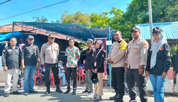 Awasi Pencoblosan, Kapolsek Sanana Gandeng Panwas Sambangi Semua TPS  di Sulabesi Tengah