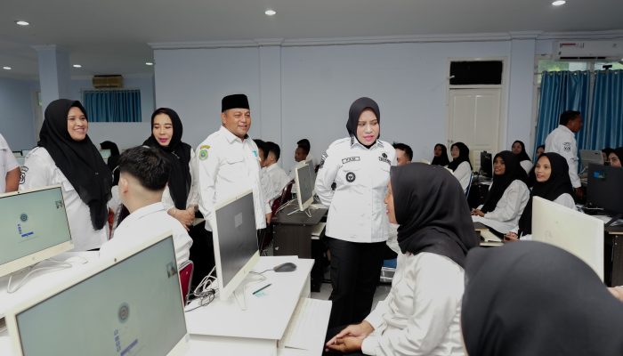 Pantau Pelaksanaan Tes PPPK, Bupati Support Semua Peserta