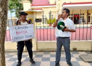 Laporan Soal Mahfia Minyak Tak Digubris, Pelapor Demo Polres Sula