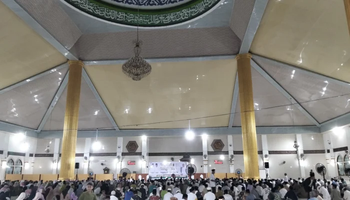 Lepas Sambut Tahun, Masyarakat Sula dan Pemerintah Gelar Istigosah