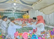 104 Santriwan dan Santriwati TPQ Al-Qahar Pos Soamole Gelar Khatam