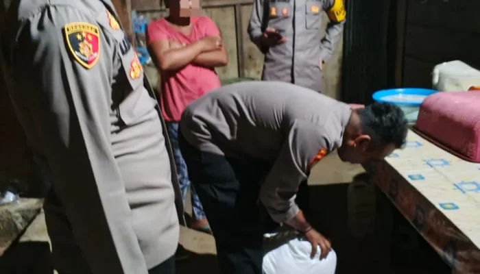 Ratusan Botol Miras Disita Polsubsektor Weda Utara