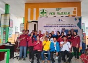 Kadinkes Apresiasi PMII Atas Giat Pengobatan Gratis dan Sunatan Massal di Desa Waisakai