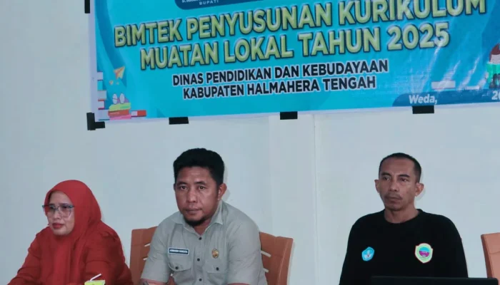 Kabid Pendidikan Dasar Tutup Kegiatan Bimtek Kurikulum Mulok