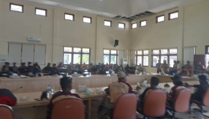 Serikat Buruh Garda Nusantara PT. IWIP Gelar Aksi di DPRD, 21 Tuntutan Disodorkan