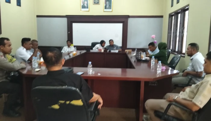 Temui Komisi I, Kades Man-Gega Minta Dimediasi Bersama Kades Mangon Soal Tapal Batas