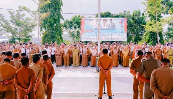 Pimpin Apel, Sekda Halteng Ingatkan ASN Jaga Kedisiplinan