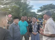 Sambangi Warga Terdampak Banjir, Sekda Terima Saran dan Masukan Untuk Ditindaklanjuti