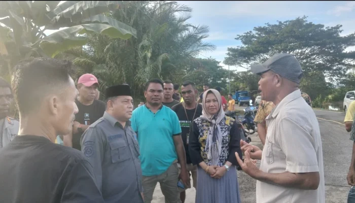 Sambangi Warga Terdampak Banjir, Sekda Terima Saran dan Masukan Untuk Ditindaklanjuti