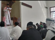 Gelar Sholat Idul Adha, Pemdes, Hakim Sarah  dan Warga  Doakan Keselamatan Jama’ah Haji Asal Soamole