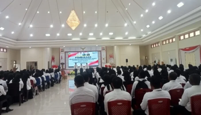 Bupati Ikram Malan Sangadji Membuka Pelatihan Orientasi PPPK Tahap I