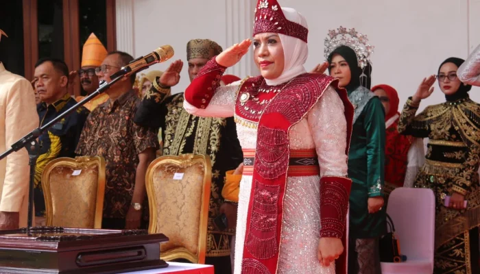 Peringatan HUT RI ke 80 di Mata Bupati Sula, Fifian Adeningsi Mus