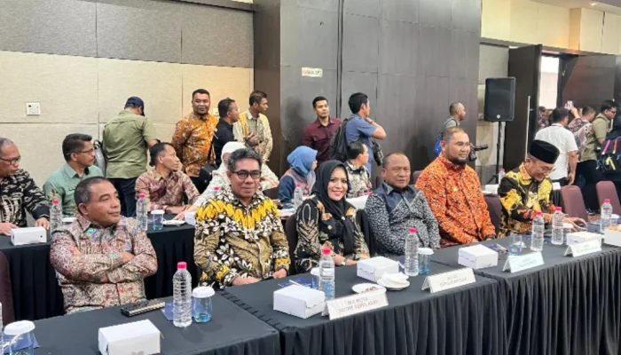 Perkuat Sinergitas, Bupati Sula Hadiri Rakor Bersama Menteri ATR/BPN di Ternate