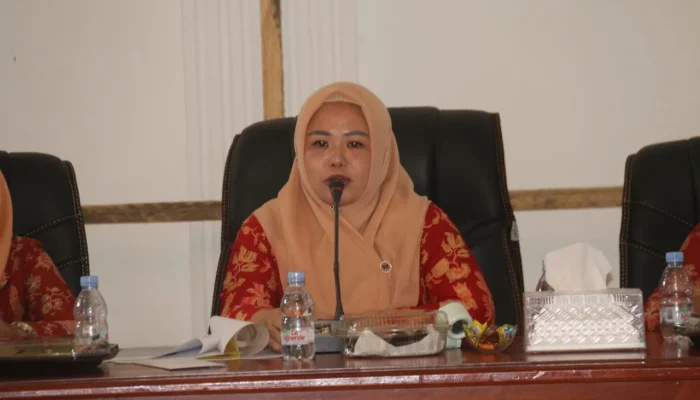 Tetap Sinergi Dengan Program Pemda, DWP Sula Sentuh Bidang Pendidikan