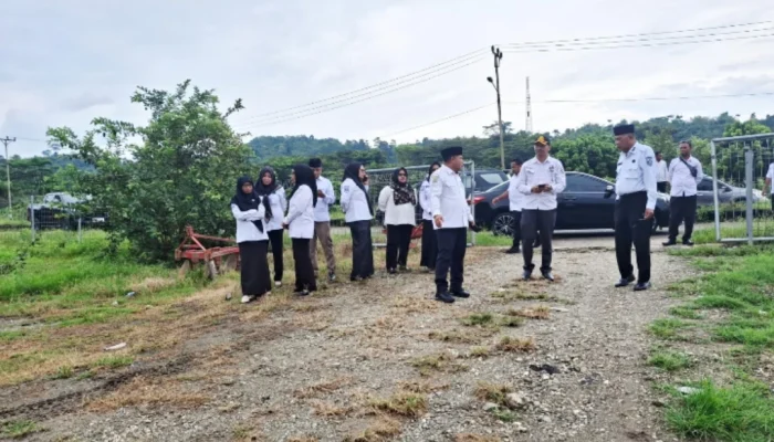 Siap Bangun Gudang Bulog, Bupati Sula Perintahkan Wabup dan Sekda Cek Lahan