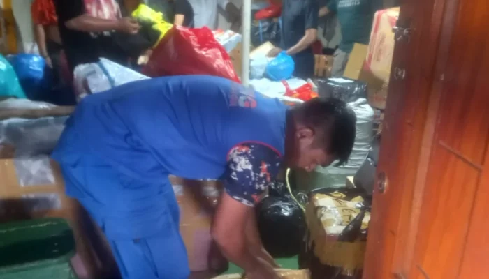 Sat Polairud Sula Amankan Dua Karton Miras di Ruang Penitipan KM. Ukiraya 04
